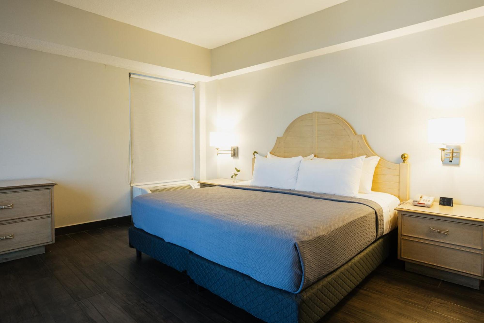Hotel Parque Central Monterrey Bagian luar foto
